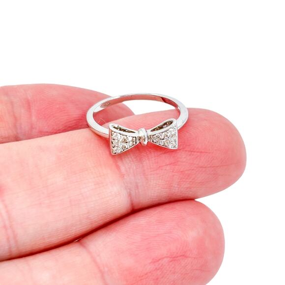 Vintage Sterling Silver 925 Bow Ring with Cubic Zirconia Size 6 - Picture 1 of 10